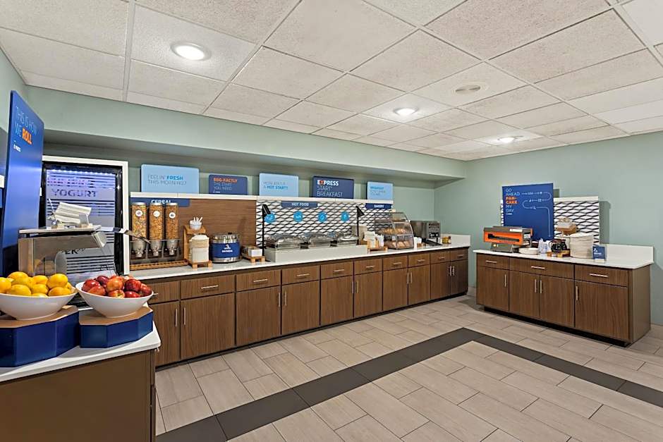 Holiday Inn Express Branson - Green Mountain Drive By IHG