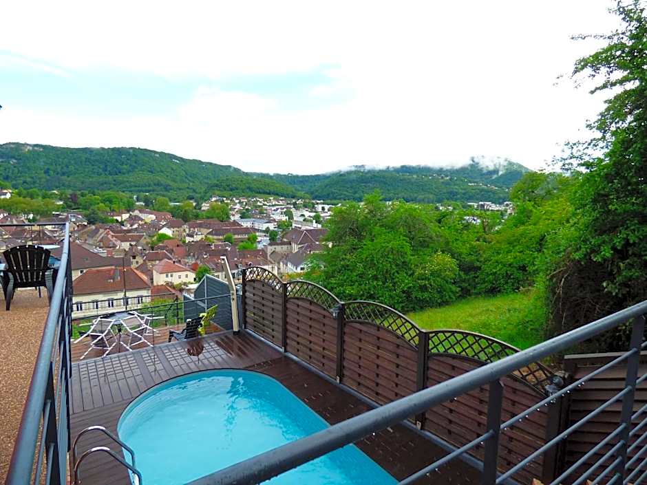 La Colline aux Yeux Doubs
