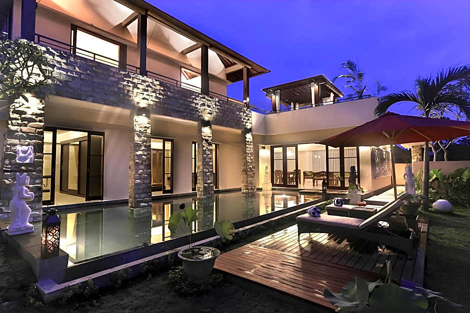 Villa Kumuda by Nakula