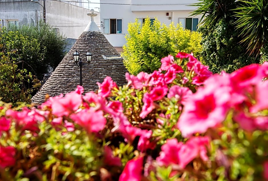 Trullo Giardino Fiorito – Alberobello, LA