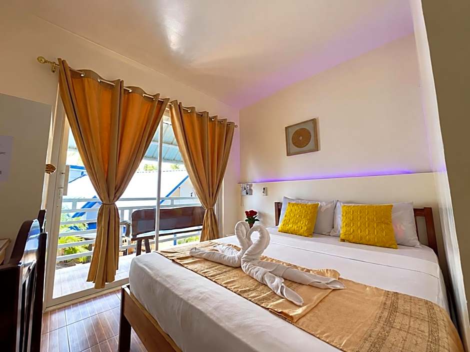Foxtail Siargao Island Guesthouse
