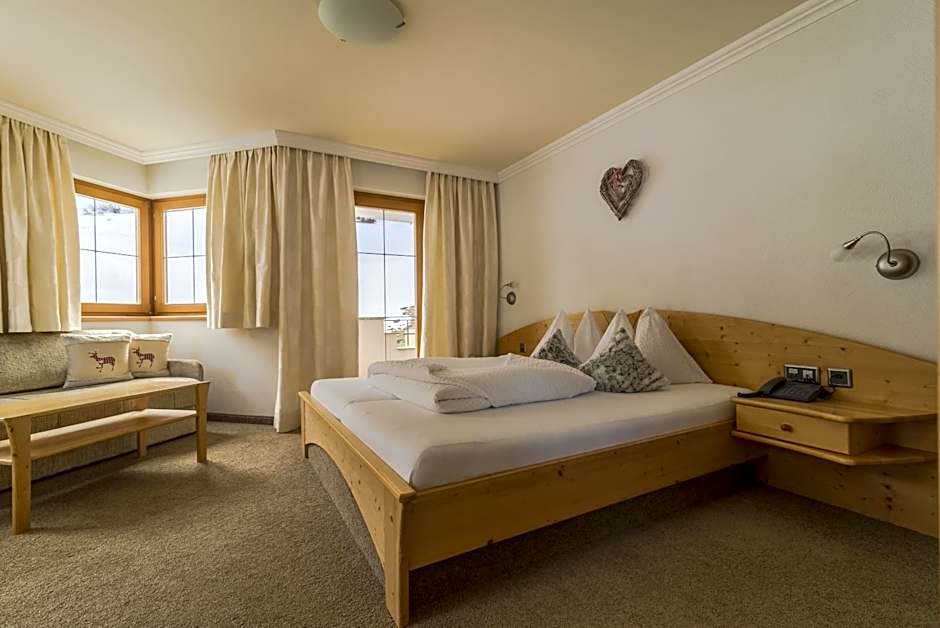 Hotel Garni Chasa Nova