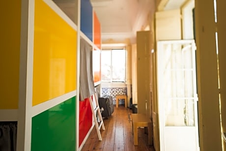 Bed in 8-Bed Mixed Dormitory Room