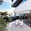 Posh Residence Luxury Suites
