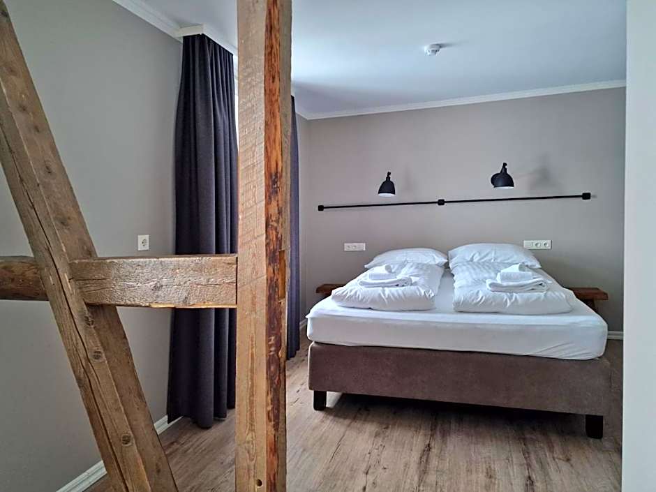 Gistihúsið - Lake Hotel Egilsstadir