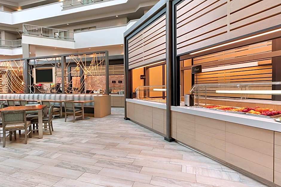 Embassy Suites by Hilton Monterey Bay-Seaside