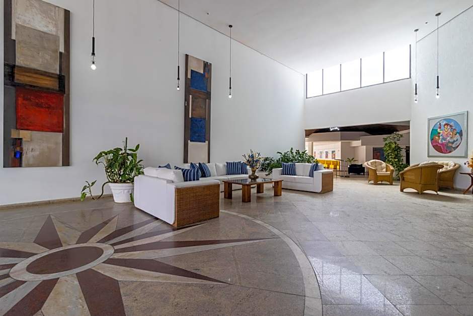 Ingleses Praia Hotel