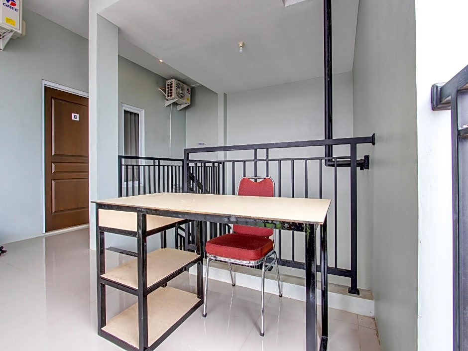 OYO 92477 Anugrah Kostel Syariah