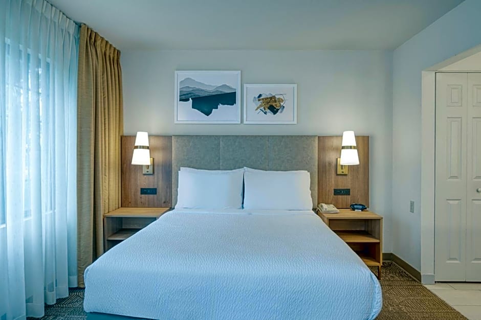 Staybridge Suites Allentown Airport Lehigh Valley