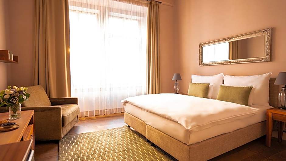 Hotel Golden Key Prague Castle