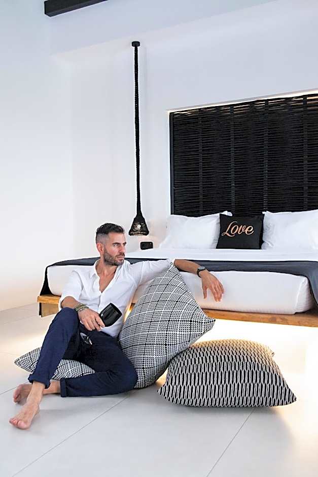 Agrari Bo Suites by Mykonos Rocks