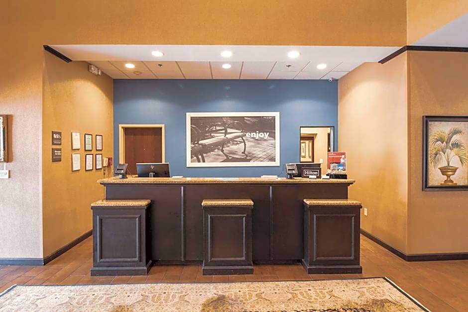 Hampton Inn By Hilton & Suites Huntsville Hampton Cove