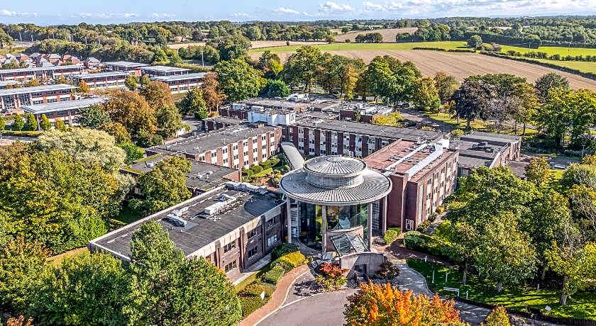 Daresbury Park Hotel
