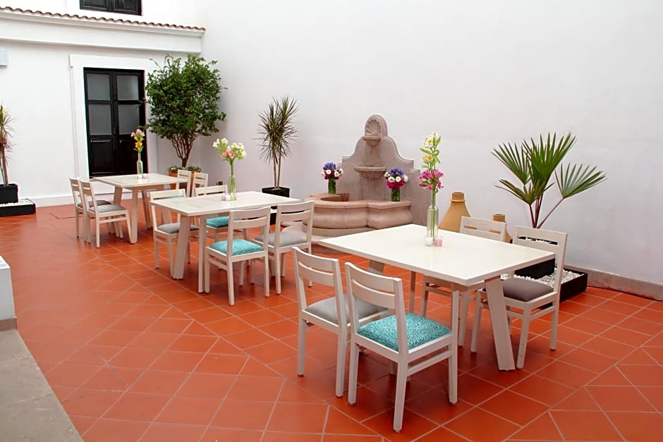 Hotel La Casa de María