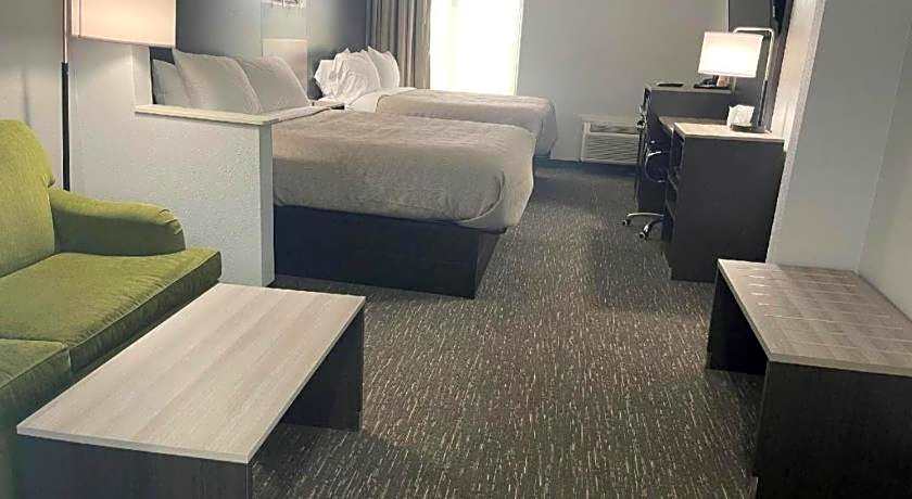 Quality Suites Abilene Mall Area