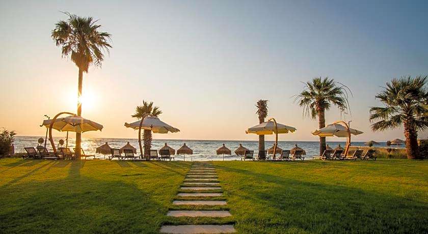 Maia Luxury Beach Hotel