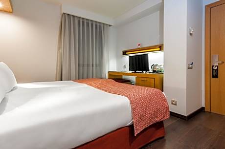 Economy Double or Twin Room with no View