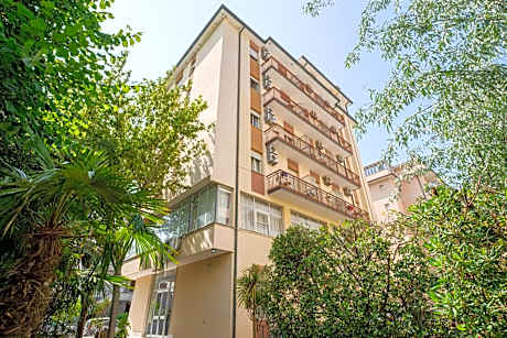 Only Room Hotel