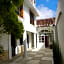 La Tozi Hotel