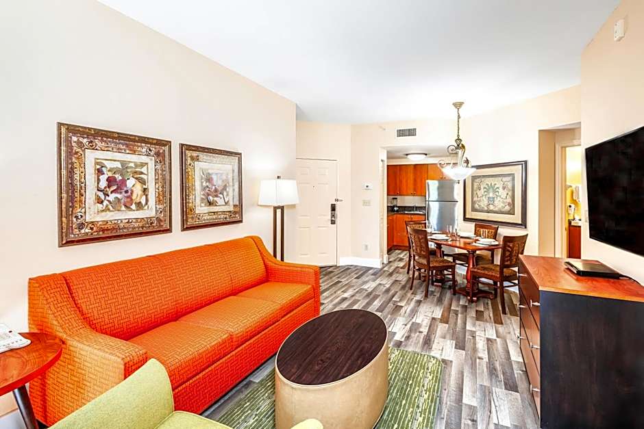 Mizner Place At Weston Town Center