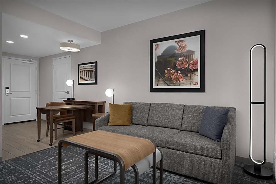 Homewood Suites by Hilton Washington DC NoMa Union Station