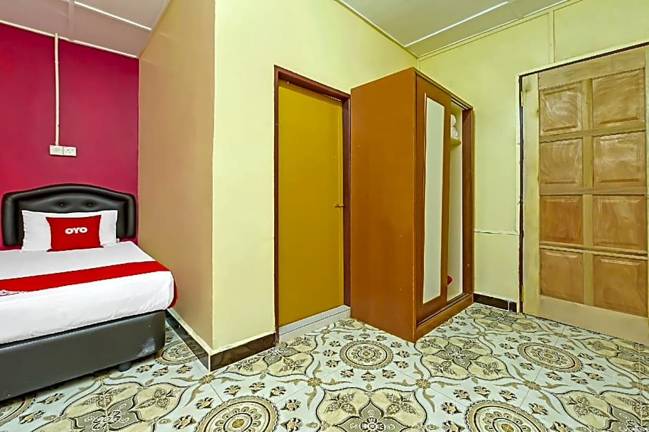 OYO 90675 Holiday View Inn – Kuala Tahan, 