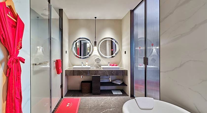 Crowne Plaza Jiangmen Binjiang By IHG