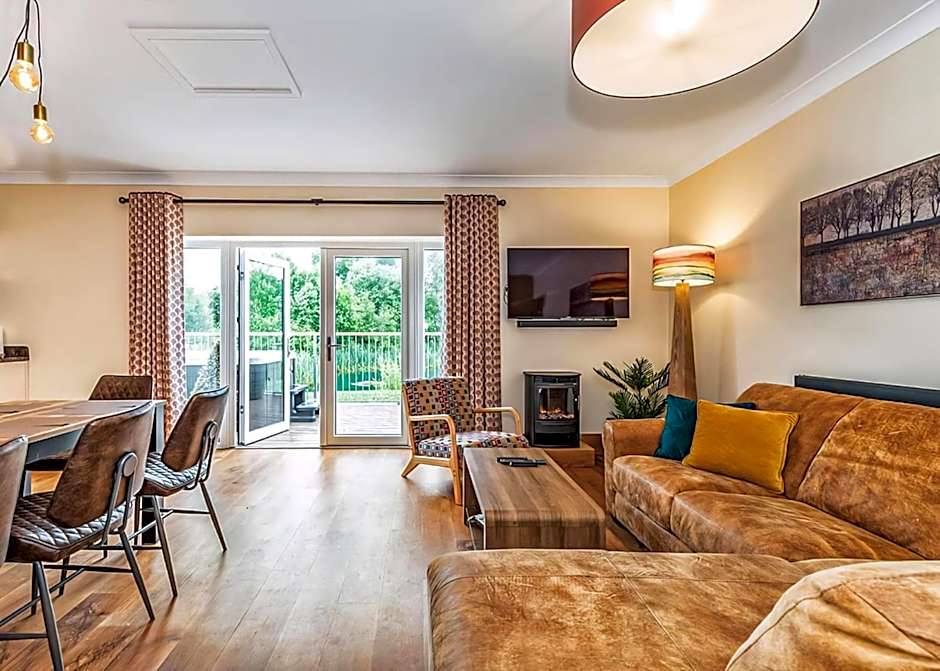 Flaxton Meadows Luxury Lodges