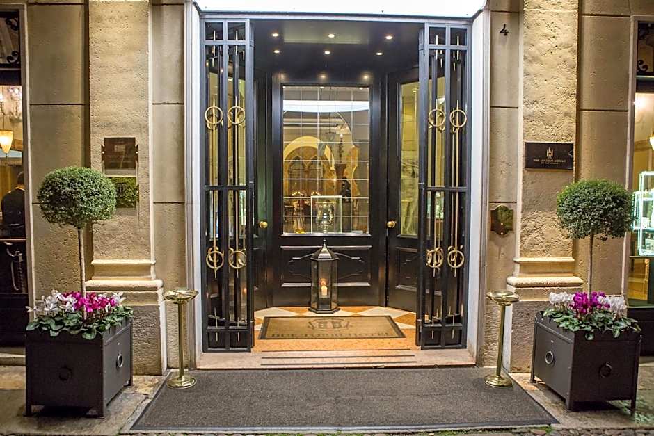 Due Torri Hotel