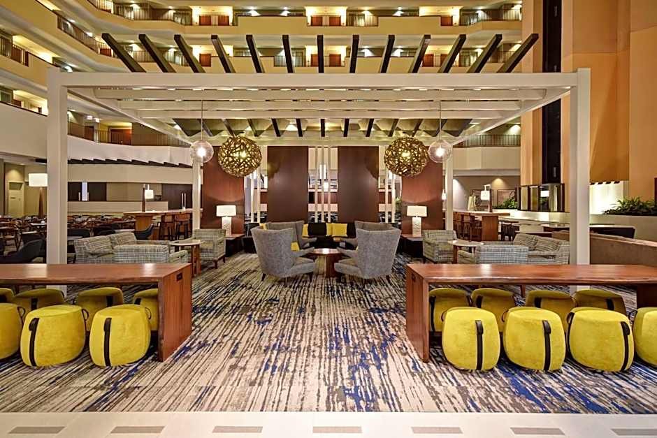 Embassy Suites By Hilton Charleston