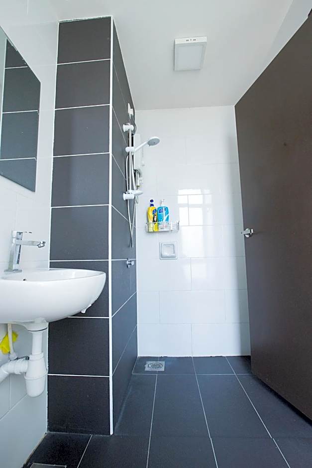 Majestic Ipoh 3R2B by Migliore