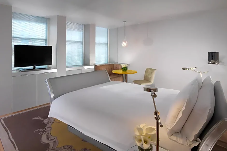 Sanderson London