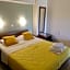 Anassa Deluxe Apartments & Studios