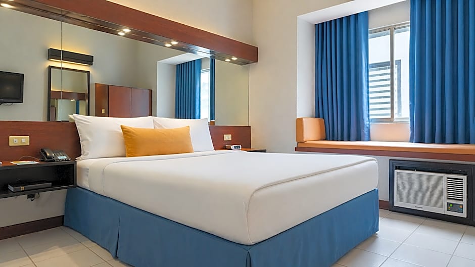 Microtel By Wyndham Eagle Ridge