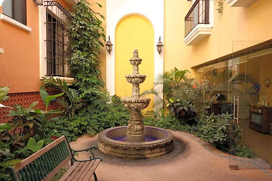 HOTEL COLLI