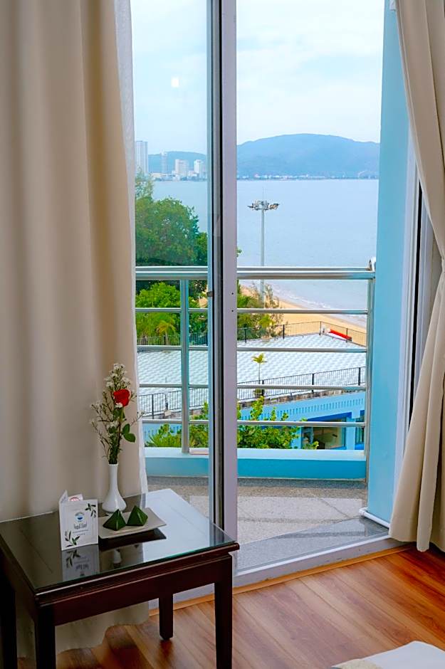 Seagull Hotel