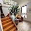 James Clow Bed & Breakfast & Apartments