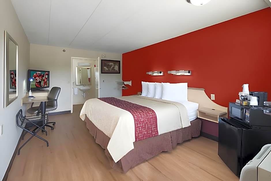 Red Roof Inn Cincinnati Northeast - Blue Ash