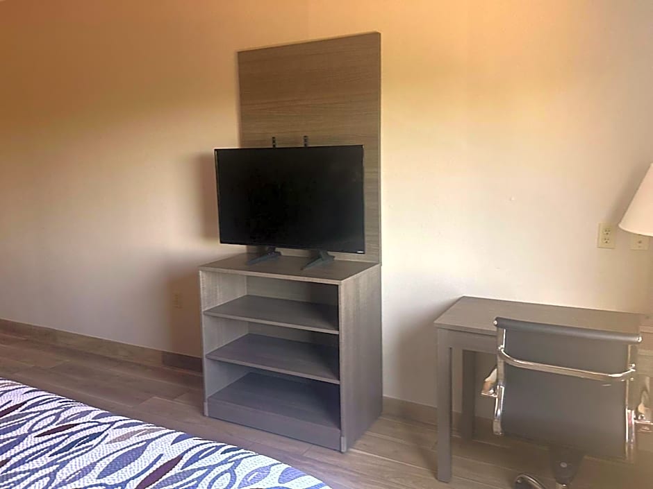 Red Roof Inn La Porte