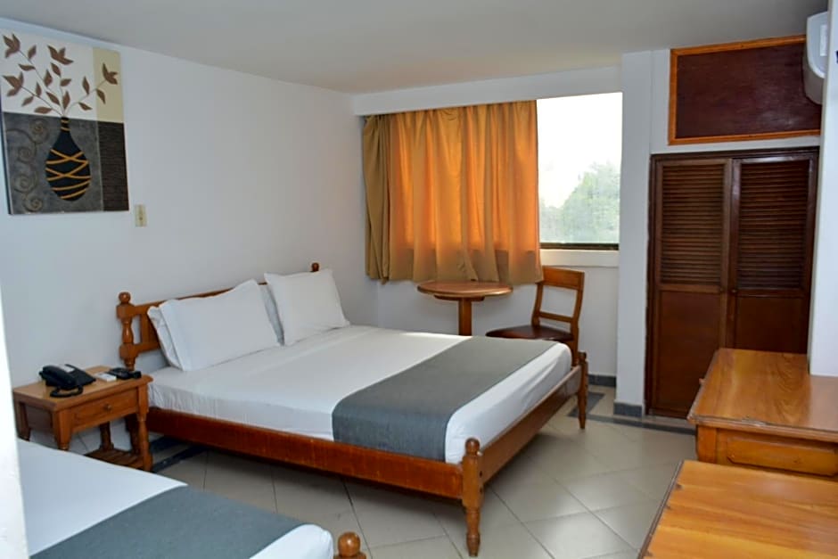 Hotel Ayenda Casa Ballesteros 1318