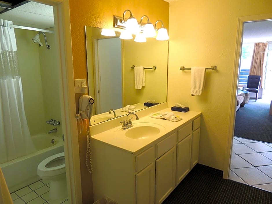 Carmel Inn and Suites Thibodaux