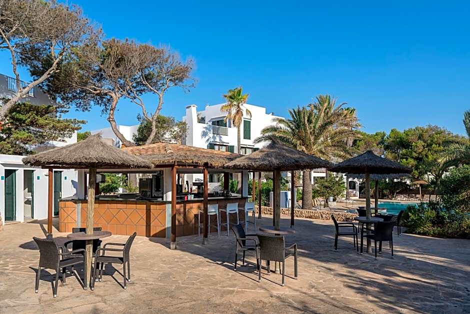 Alua Suites Las Rocas