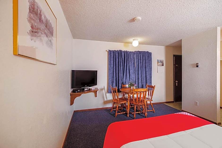OYO Hotel Cheyenne Wells - US 40