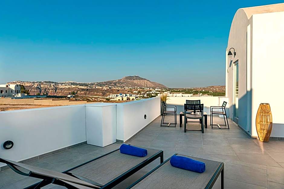 Alafropetra Luxury Suites