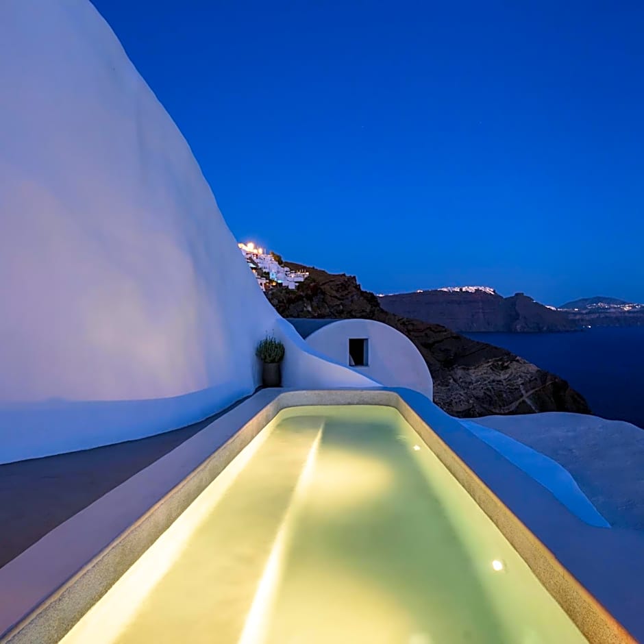 Echoes Luxury Suites