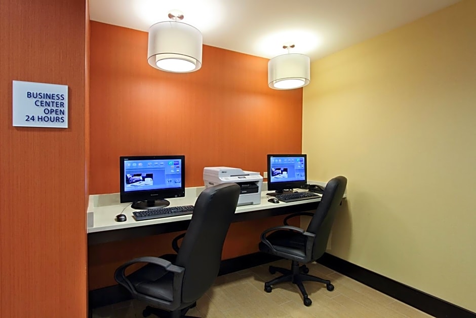 Holiday Inn Express Augusta Downtown By IHG