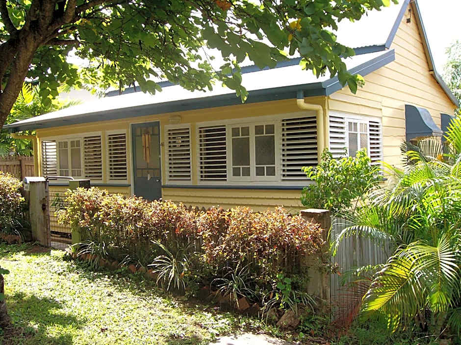 City Oasis Inn Townsville, SureStay Collection by BW