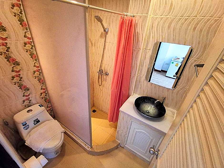 Kan Home Hotel