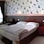 Strawberry Garden Hotel