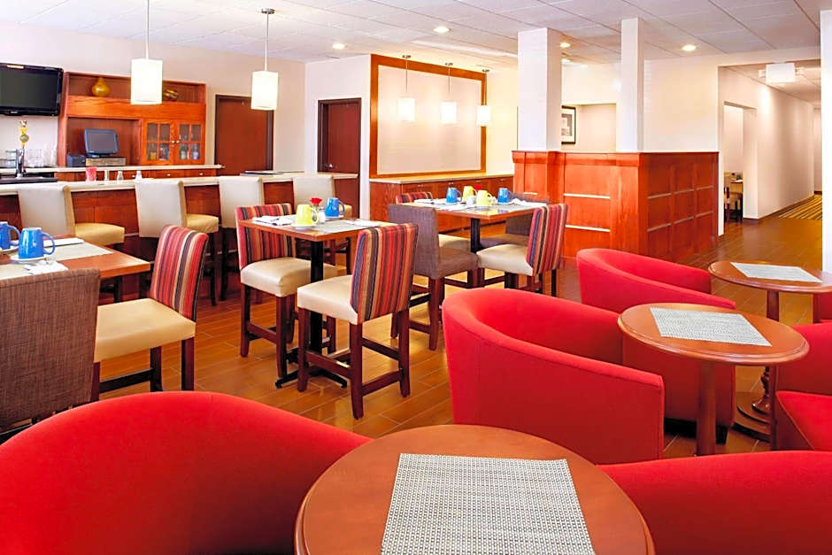 Four Points By Sheraton Houston Hobby Airport